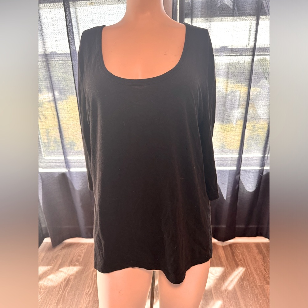 Victoria’s Secret black shirt